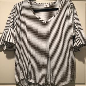 EUC Cabi Skipper Tee medium